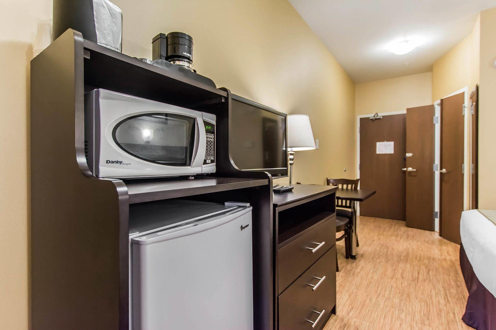 Quality Inn Moncton Ngoại thất bức ảnh