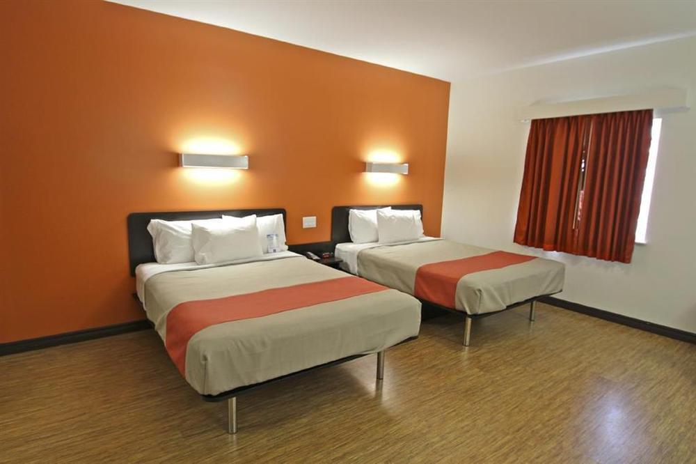 Quality Inn Moncton Phòng bức ảnh
